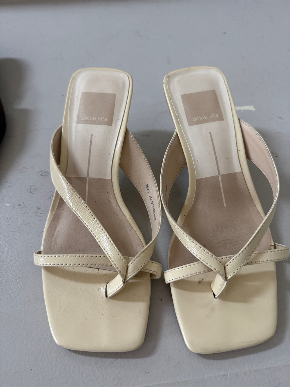 Dolce Vita Cream Square-Toe Strap Slide Mules